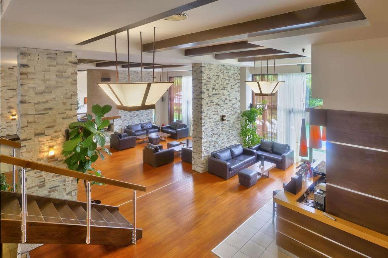 Apartments B06 In Terra Complex ราซล็อก ภายนอก รูปภาพ