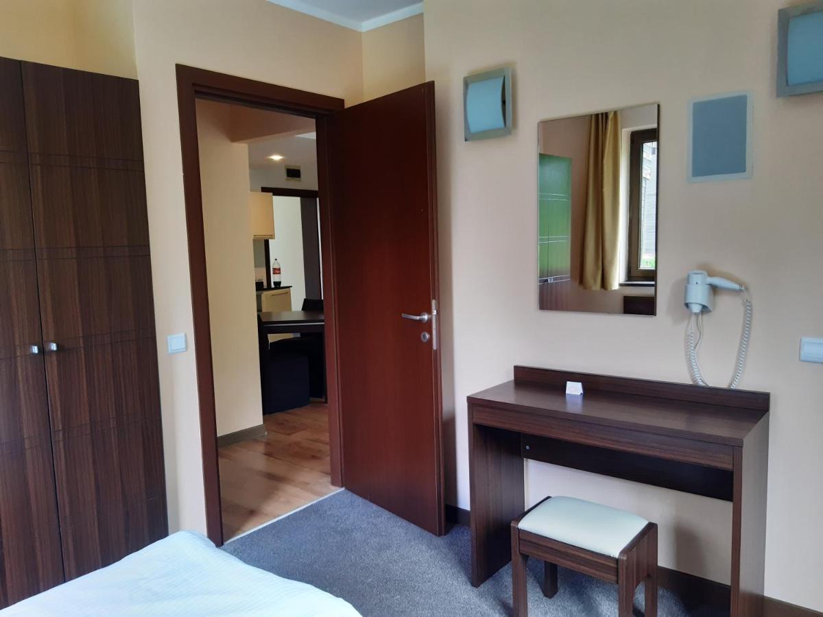 Apartments B06 In Terra Complex ราซล็อก ภายนอก รูปภาพ